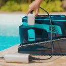 Dolphin Liberty 600 cleaning pool steps
